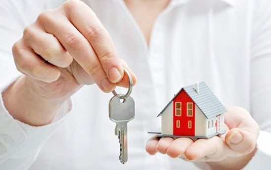 nen-xay-nha-chia-khoa-trao-tay-vi-tiet-kiem-duoc-thoi-gian-tien-bac