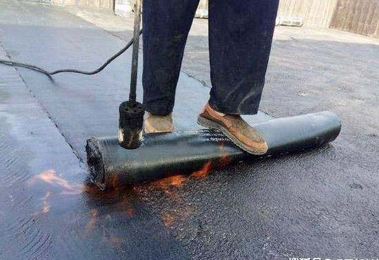 Dich-vu-chong-tham-chuyen-nghiep