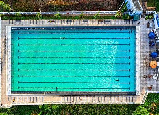 Thiet-ke-thi-cong-ho-boi