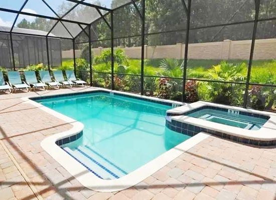 Thiet-ke-thi-cong-ho-boi