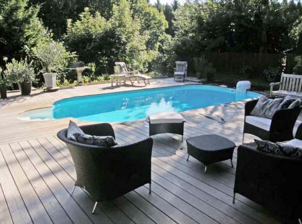 Trang-tri-tong-the-ho-boi