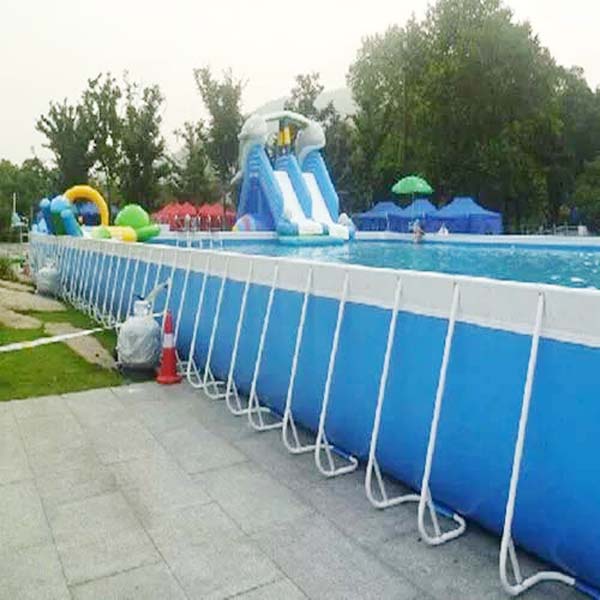 Lap-dat-be-boi-cao-su