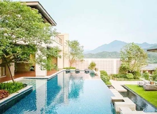 Thiet-ke-thi-cong-be-boi-vo-cuc-tai-tphcm