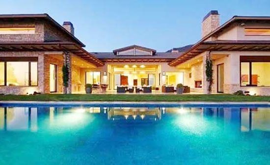 Ho-boi-cho-khach-san